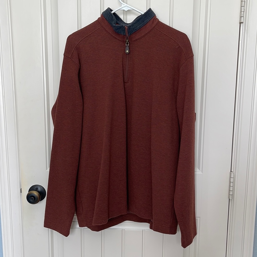 Johnston and Murphy quarter zip, size XL  NWOT